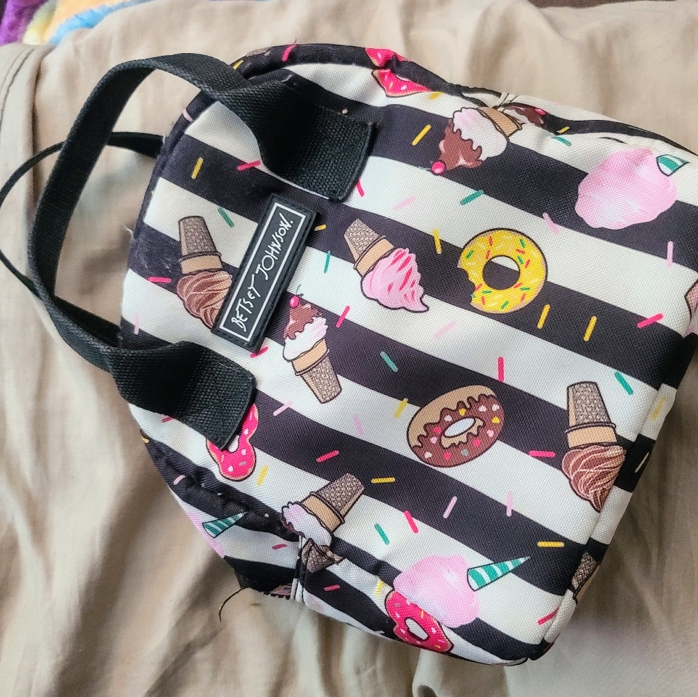 Betsey Johnson Lunch Bag "Ice Cream" Theme